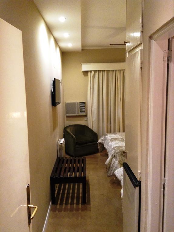 Los Monjes Hotel Luján Стая снимка