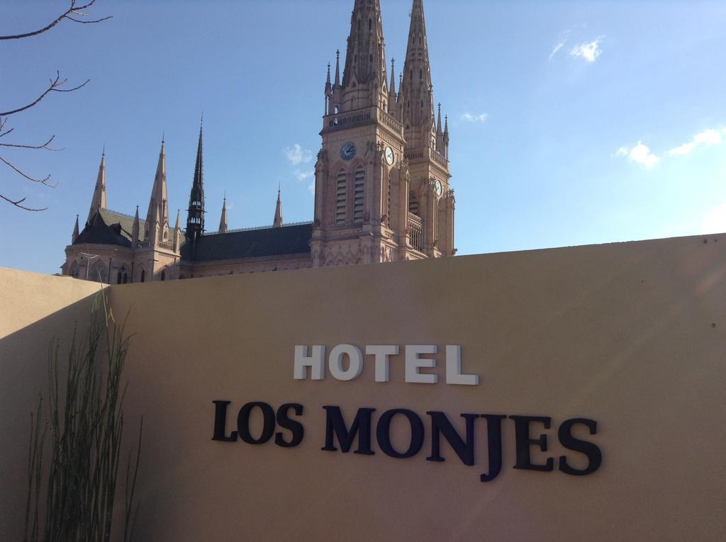 Los Monjes Hotel Luján Екстериор снимка